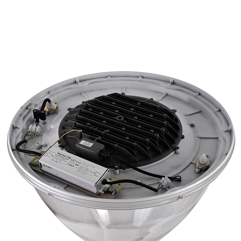 YMLED-6135 Estilo Europa com tampa de PC LED Post Top Lamp