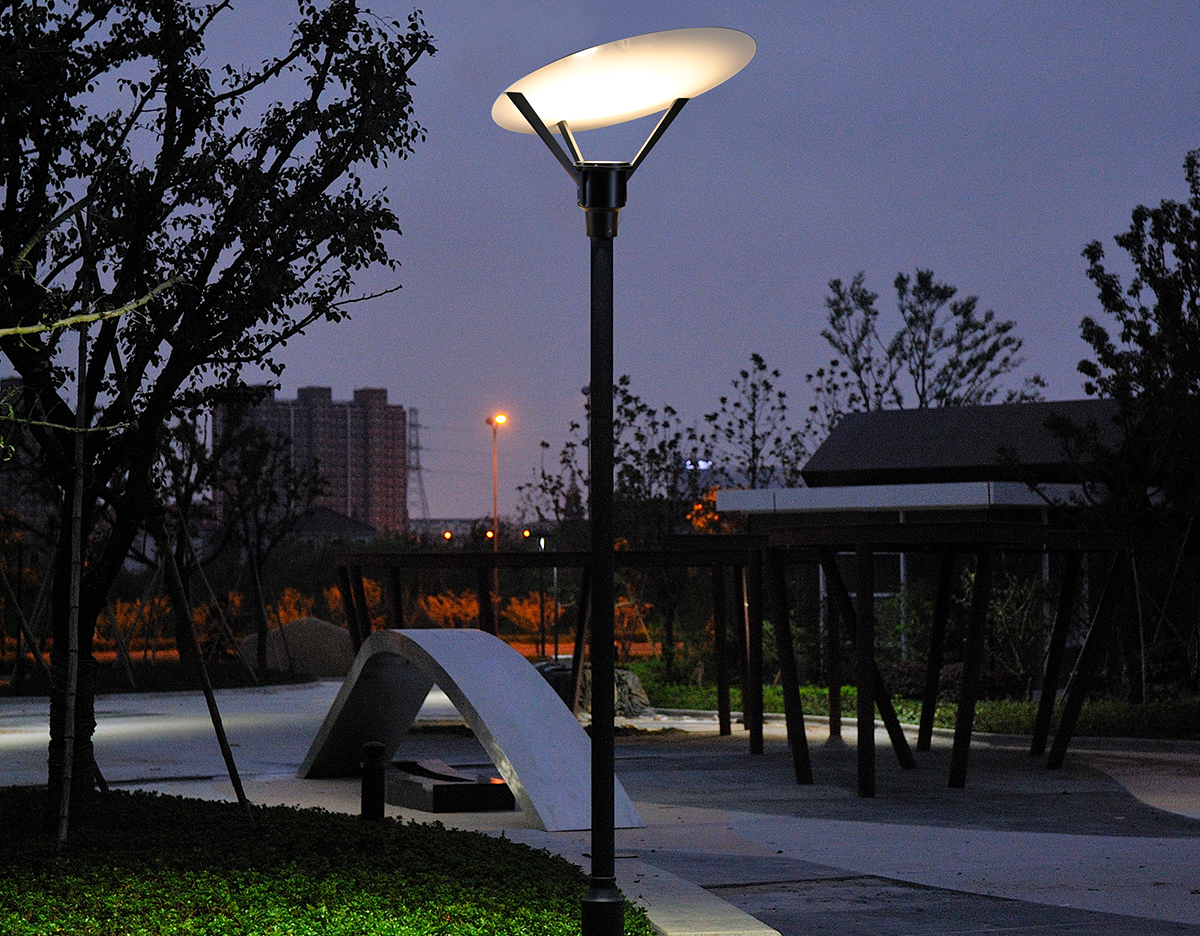 Iluminação LED para jardim